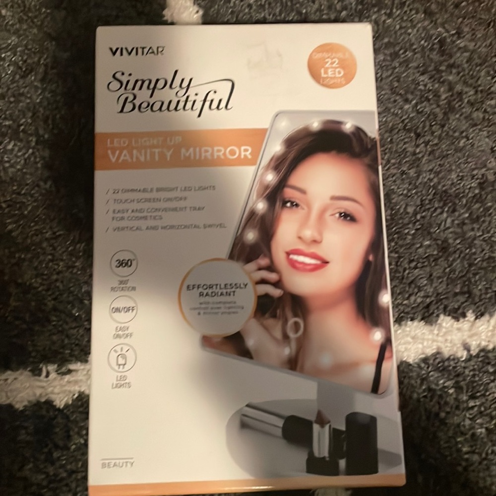 Beauty mirror